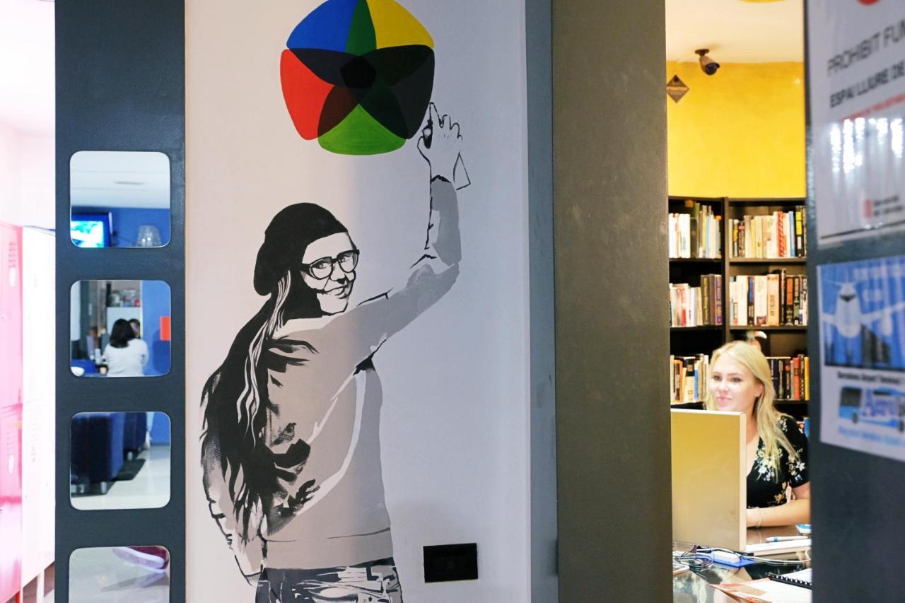 Alternative Creative Youth * Barcelone